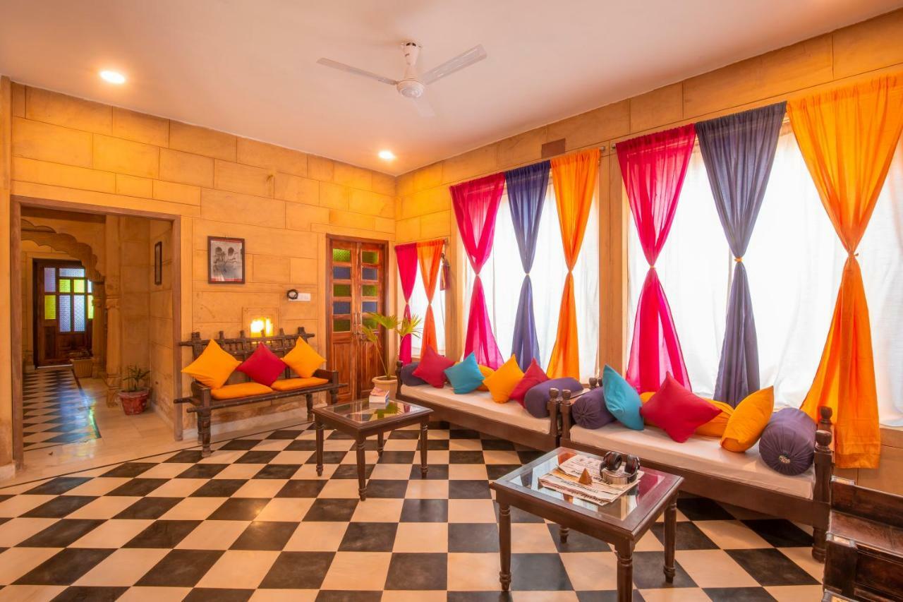 Boutique Helsinki Hotel Jaisalmer Bagian luar foto