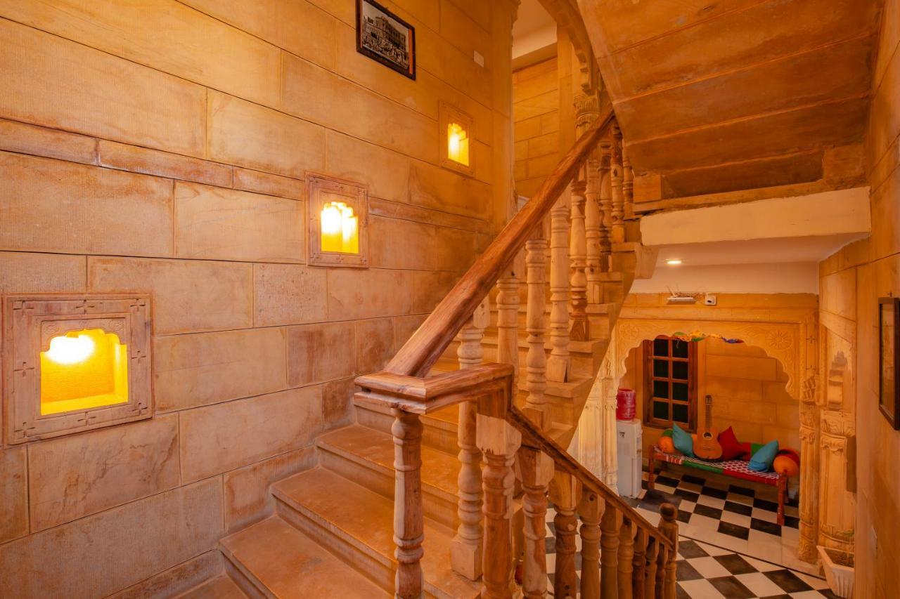 Boutique Helsinki Hotel Jaisalmer Bagian luar foto